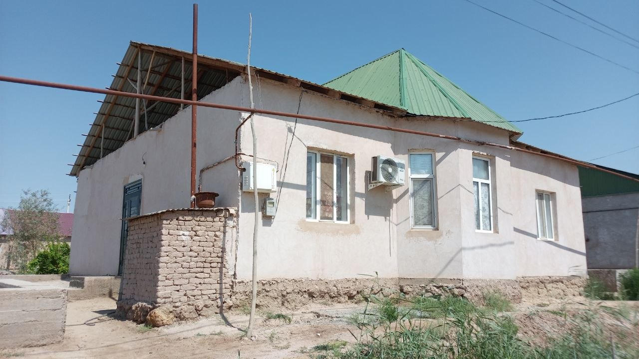 Хожан ауыл - 6 соток - 3 бөлме - Жер жай